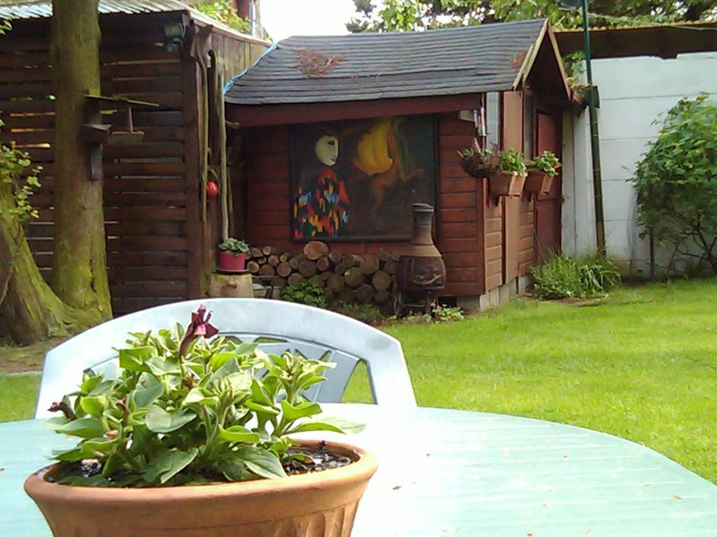 Villa Helpende Hand Oelegem Exterior foto